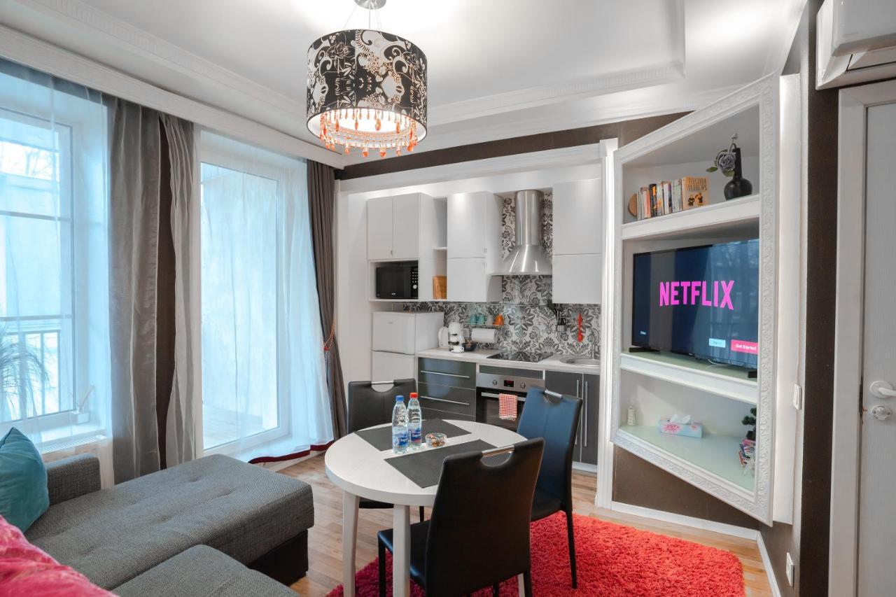 Alpetri Apartments คอนัส ภายนอก รูปภาพ